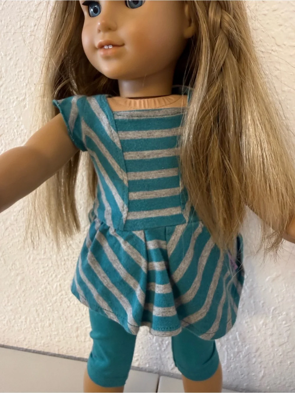 American Girl McKenna Brooks 18” Doll 2012 Girl of the Year w/ Original Outfit